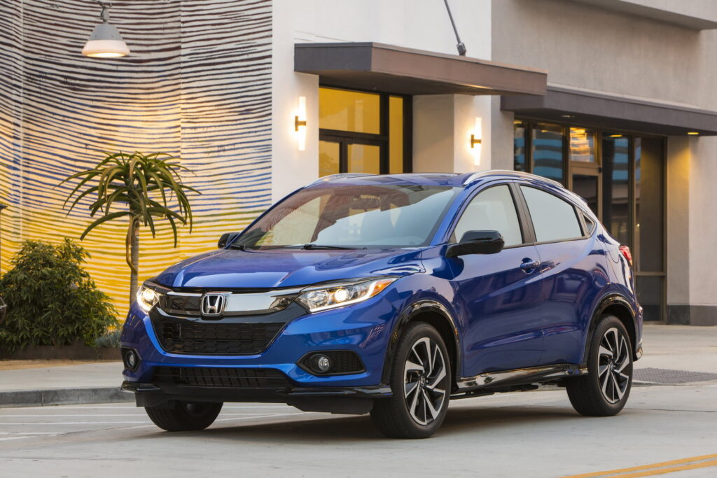 Фото 2 — Honda HR-V: компактный и практичный кроссовер